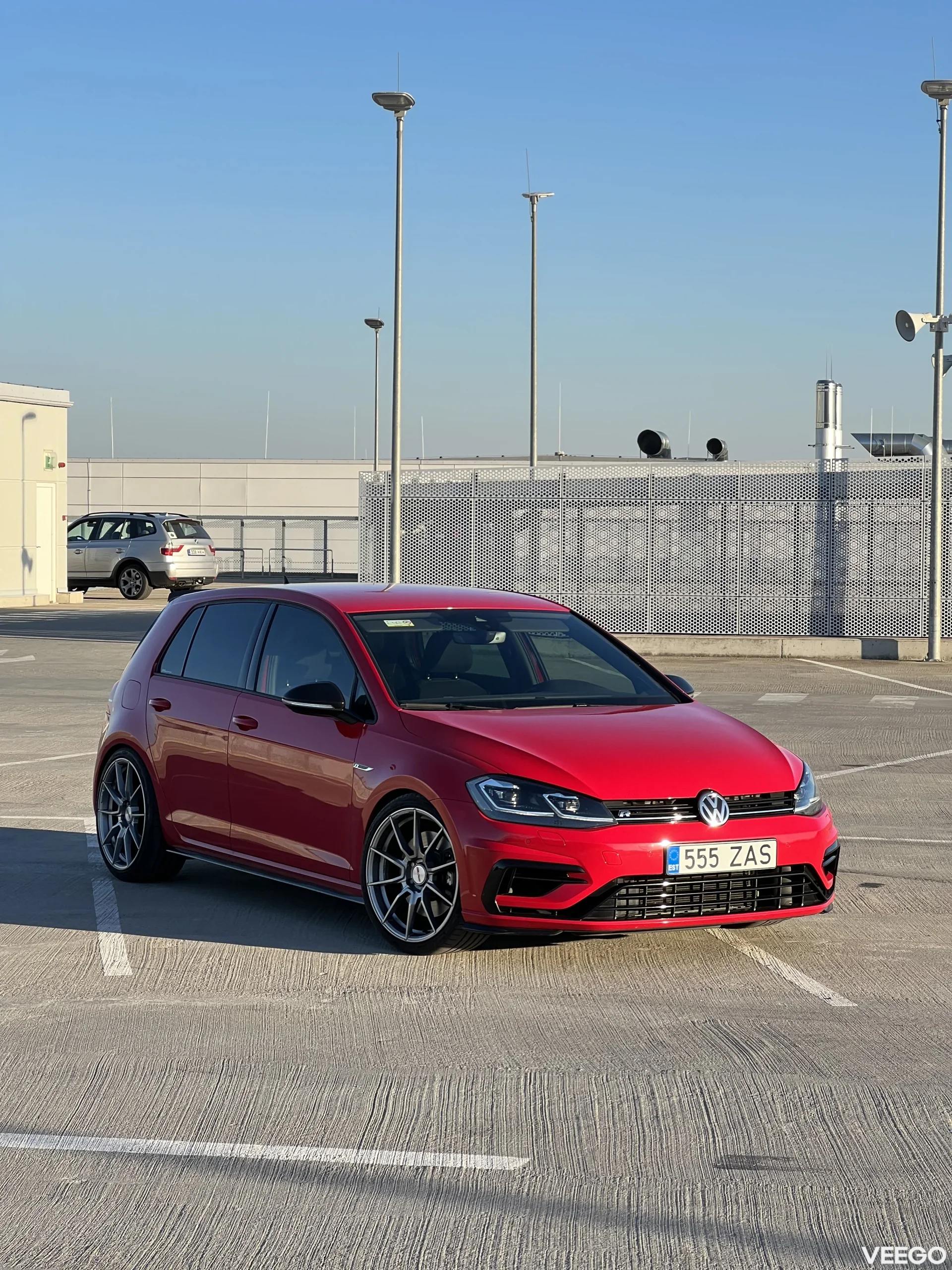 Volkswagen Golf R 2.0 221kW