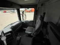 Scania P450 CHASSIS L=8298 mm  331kW thumbnail