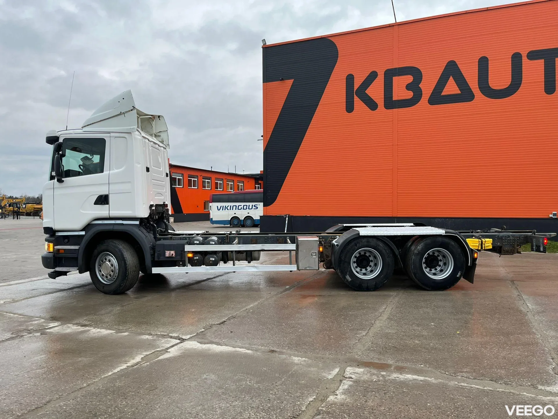 Scania P450 CHASSIS L=8298 mm  331kW