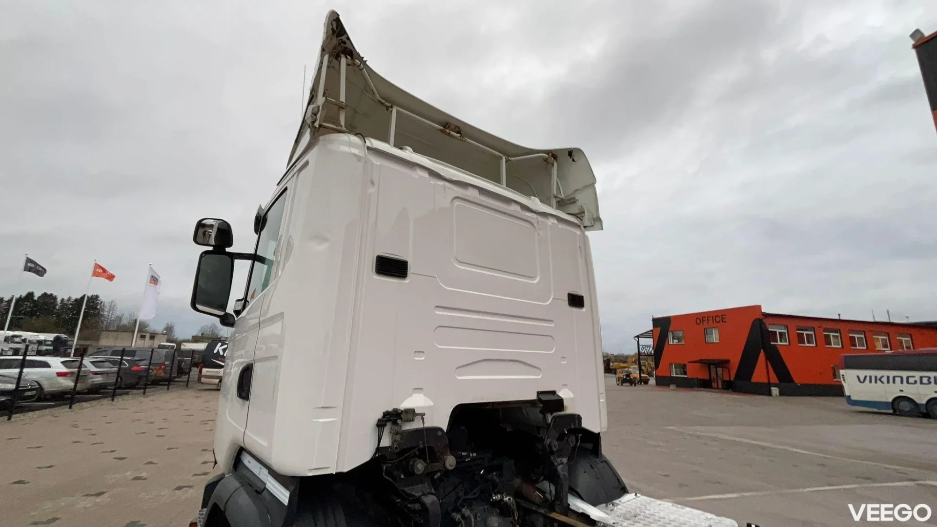 Scania P450 CHASSIS L=8298 mm  331kW