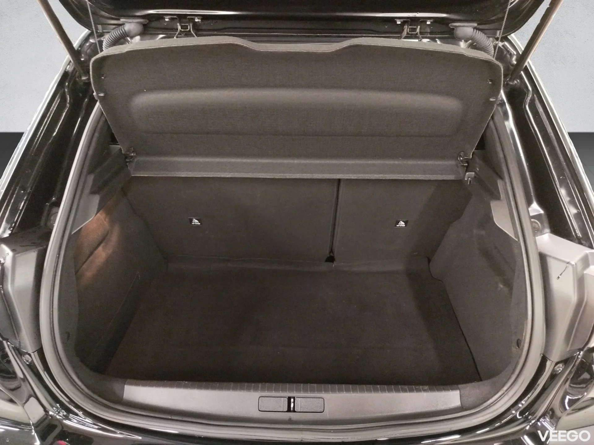 Peugeot 208 GT PureTech 100 AT8 74kW