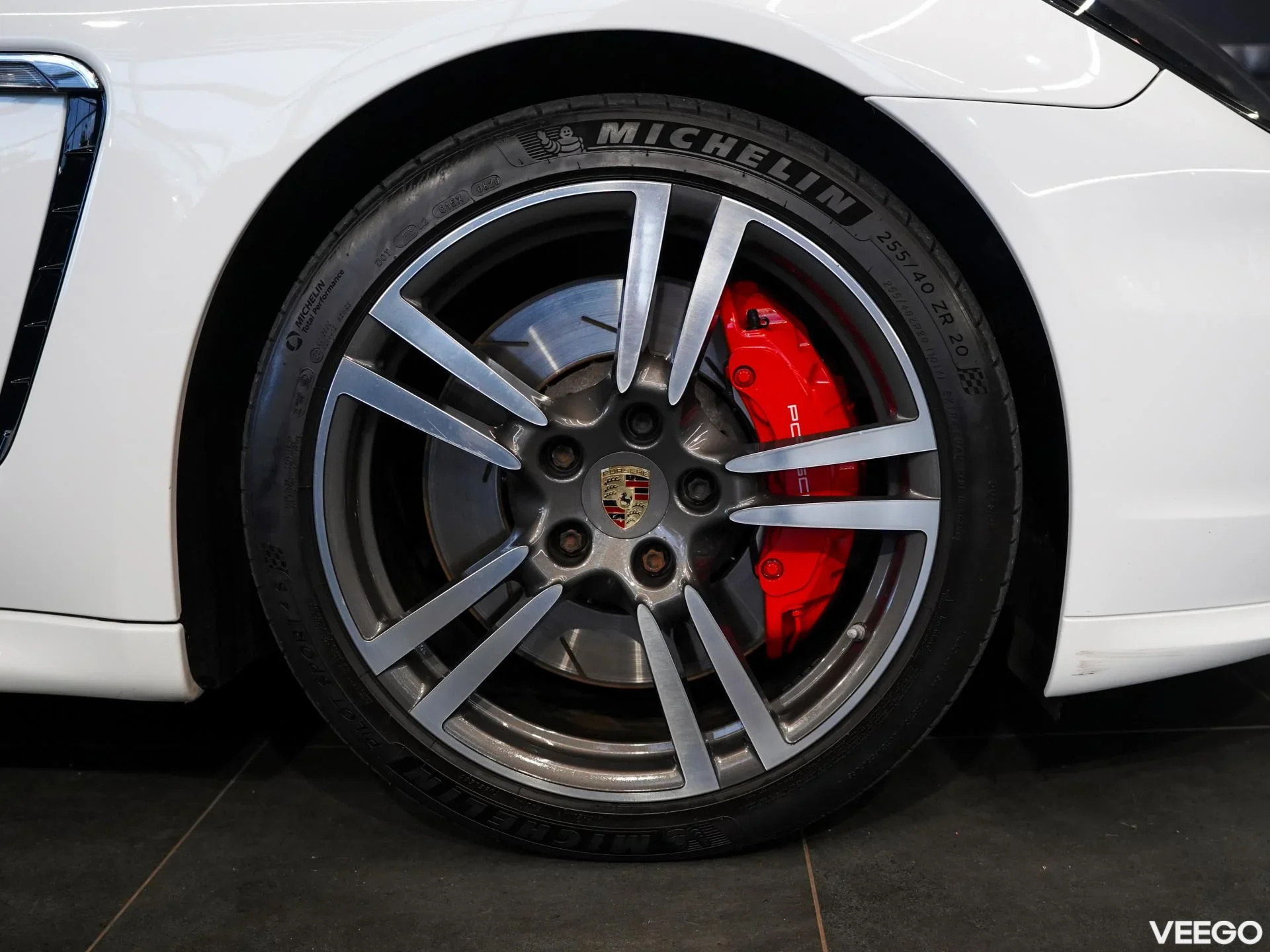 Porsche Panamera 4.8 324kW