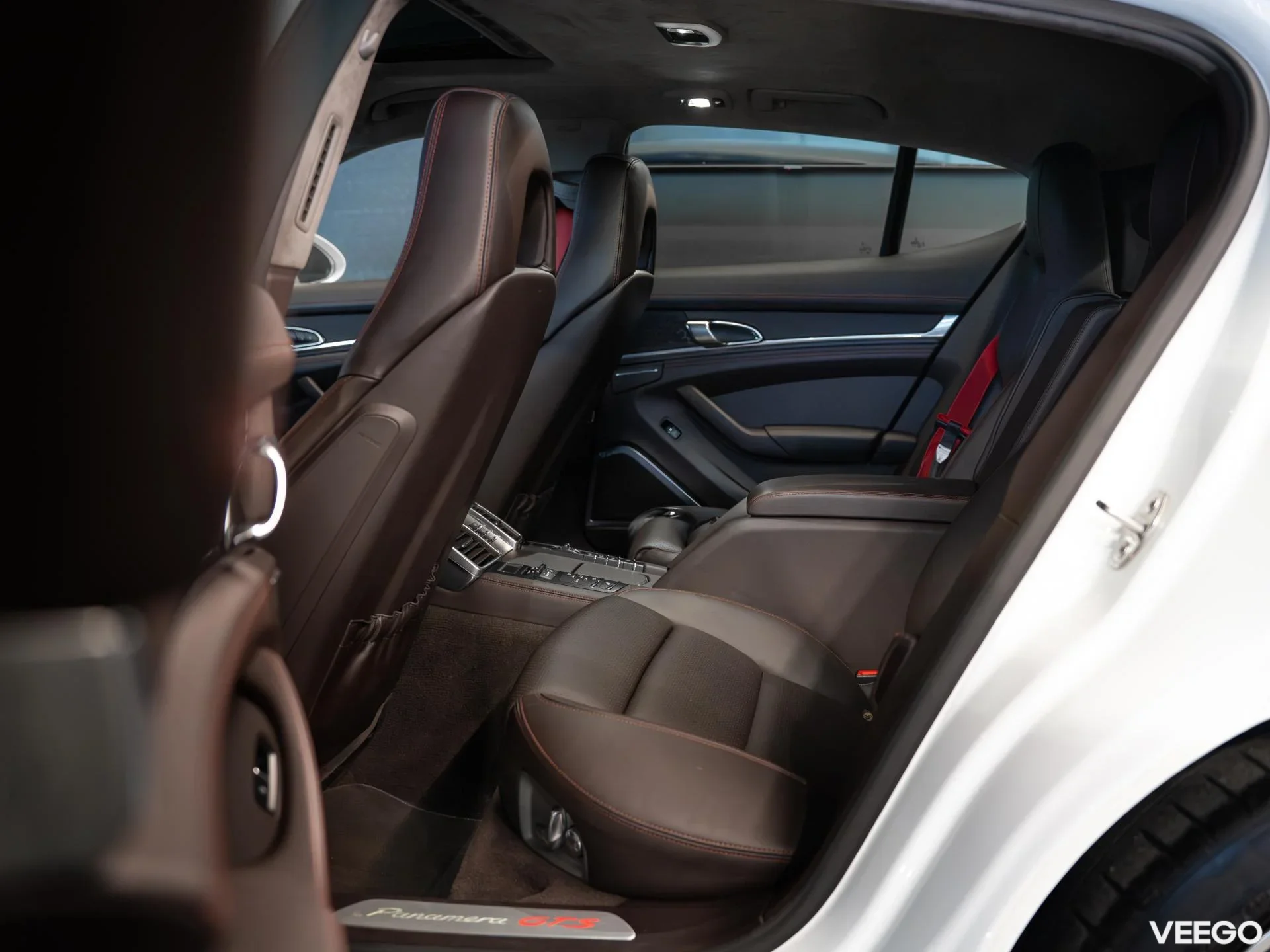 Porsche Panamera 4.8 324kW