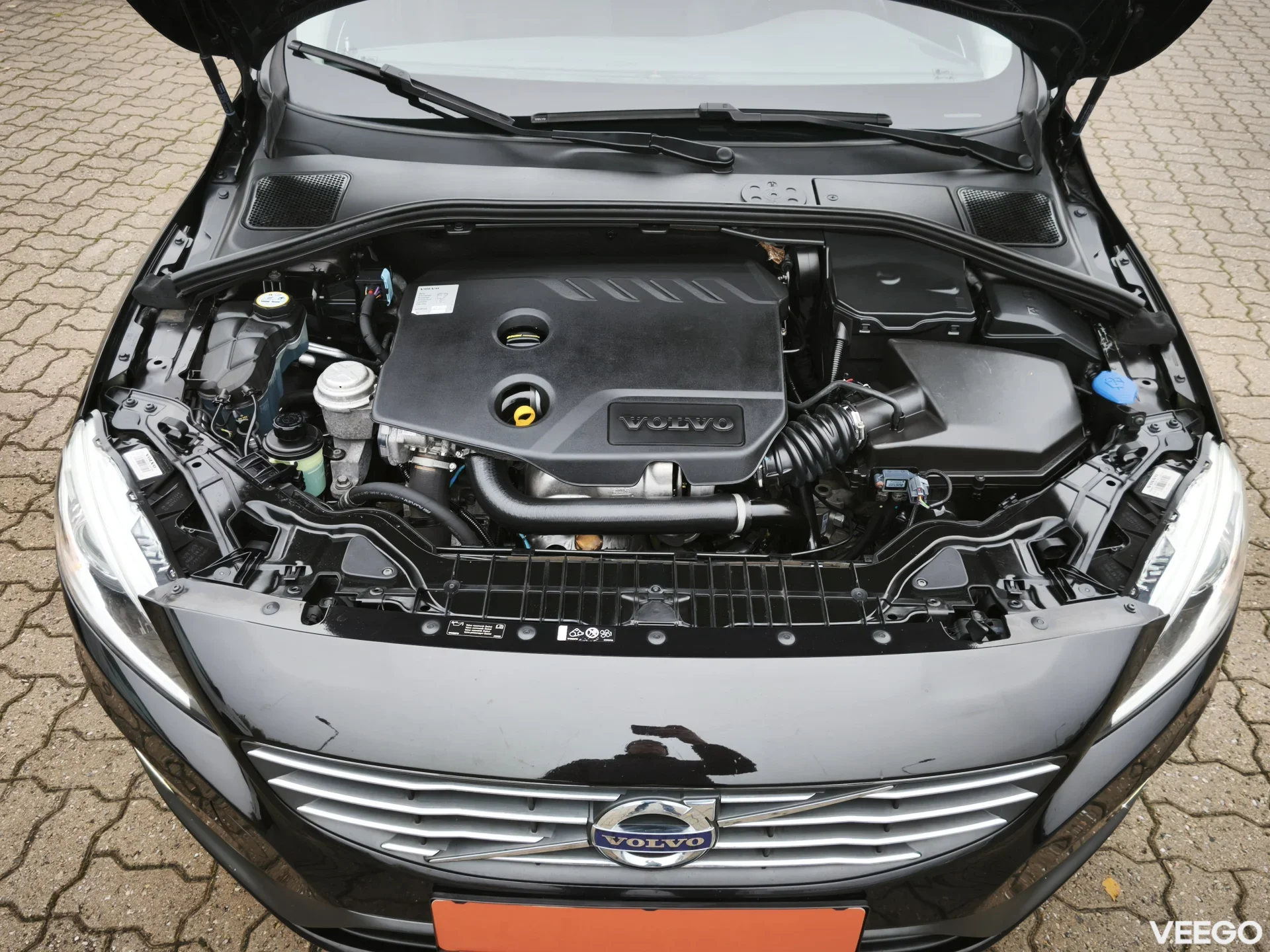 Volvo V60 FACELIFT 1.6 84kW