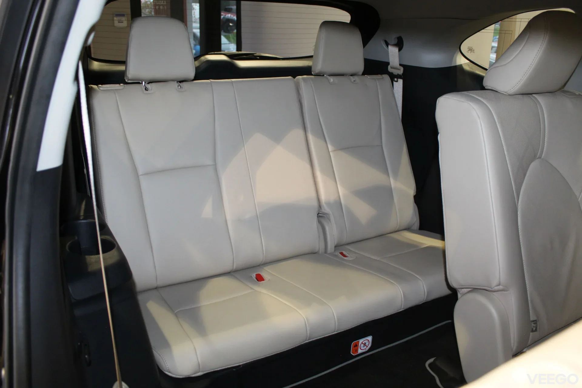 Toyota Highlander Premium AWD 2.5 140kW