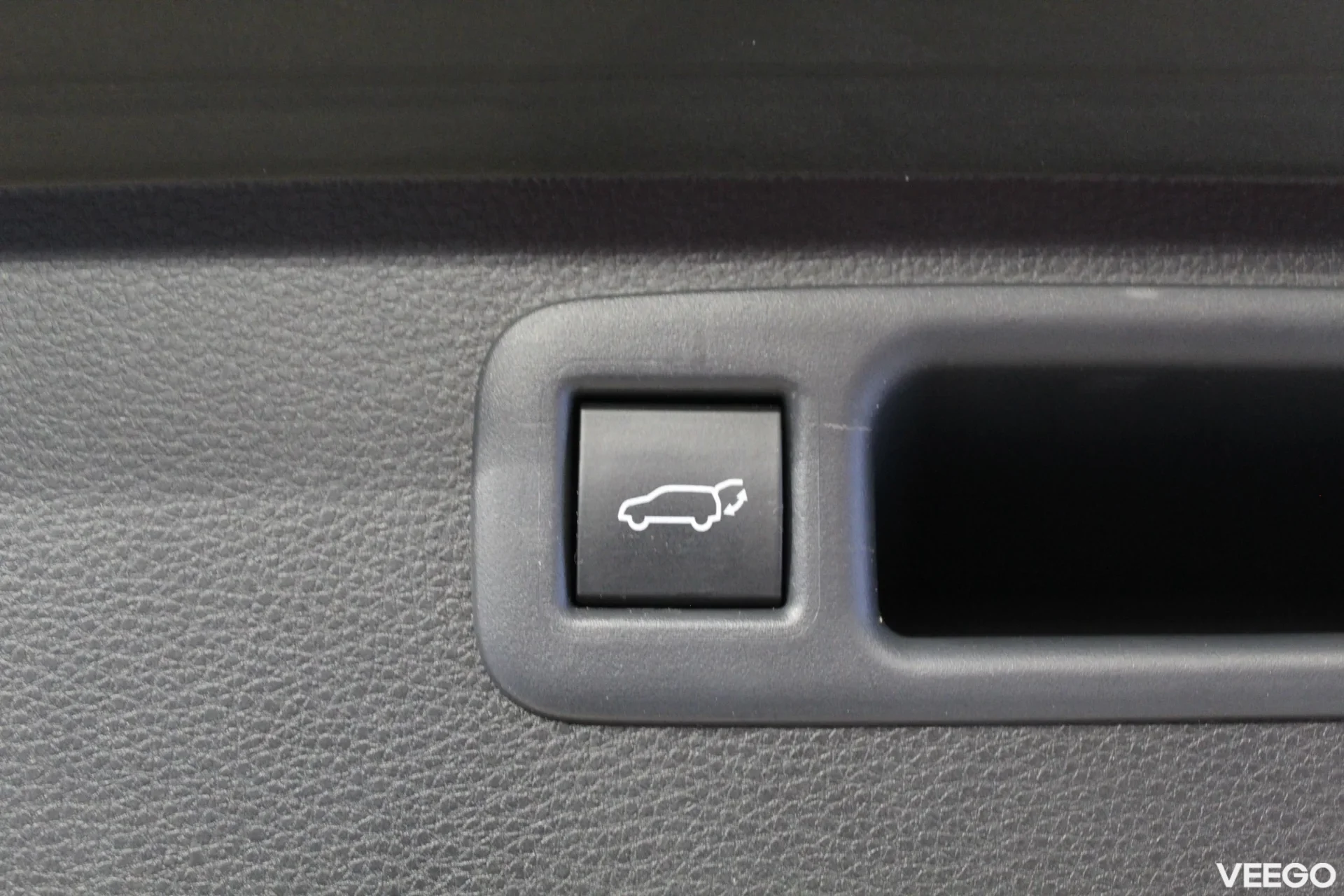 Toyota Highlander Premium AWD 2.5 140kW