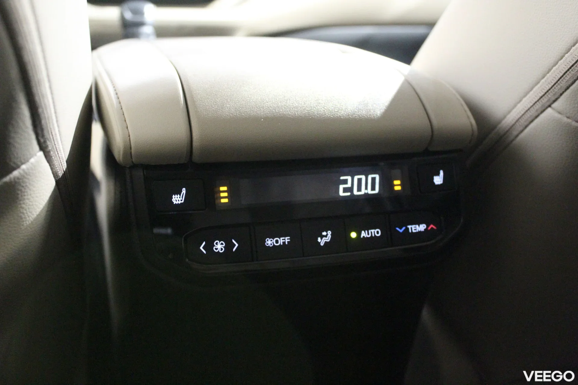 Toyota Highlander Premium AWD 2.5 140kW