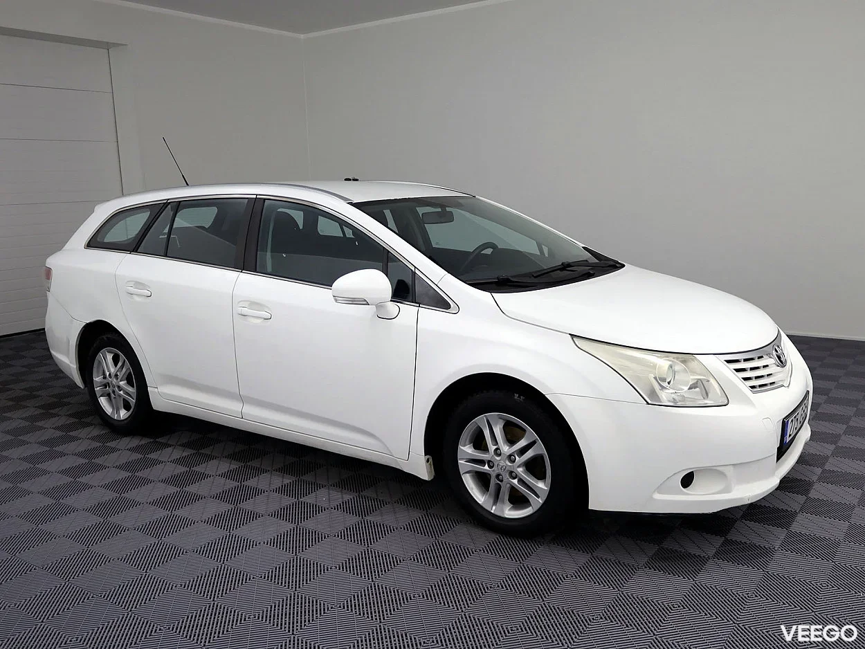 Toyota Avensis 2.0 93kW