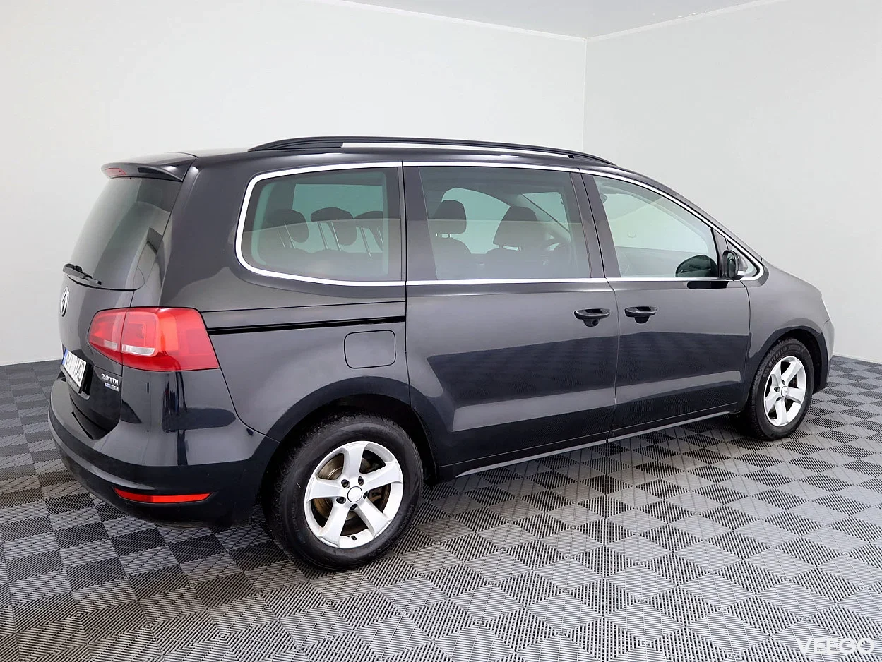 Volkswagen Sharan 2.0 104kW
