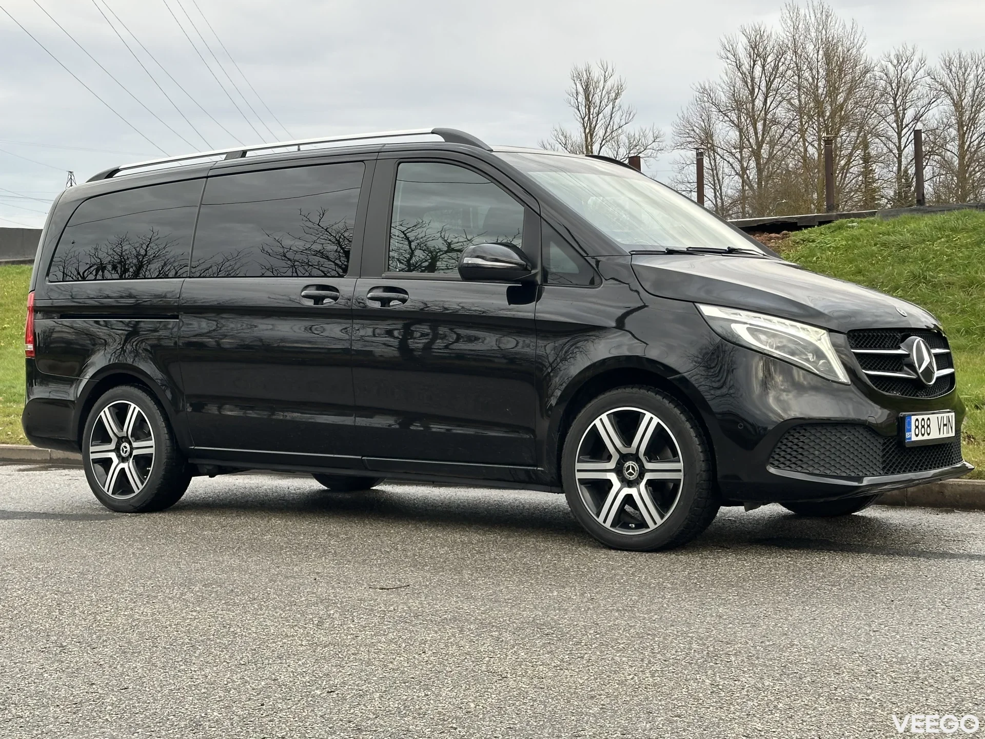 Mercedes-Benz V300 2.0 176kW