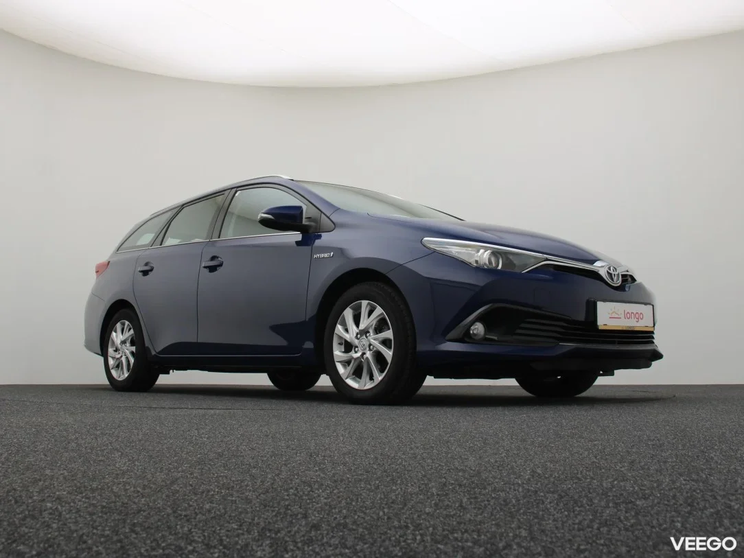 Toyota Auris 1.8 73kW