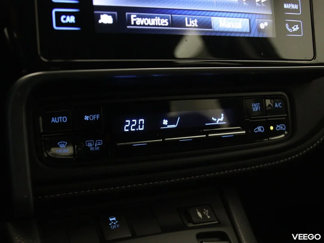 Toyota Auris 1.8 73kW