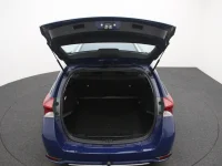 Toyota Auris 1.8 73kW thumbnail
