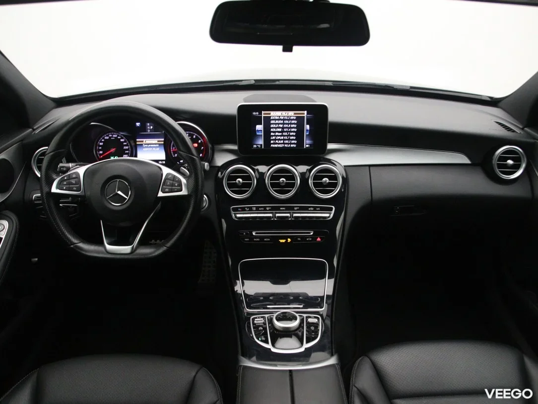 Mercedes-Benz C180 1.6 115kW