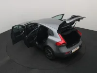 Volvo V40 2 90kW thumbnail