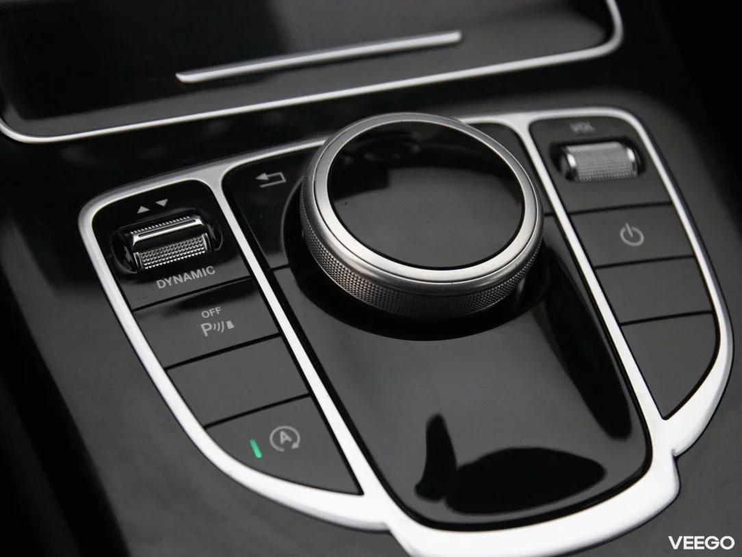 Mercedes-Benz C180 1.6 115kW