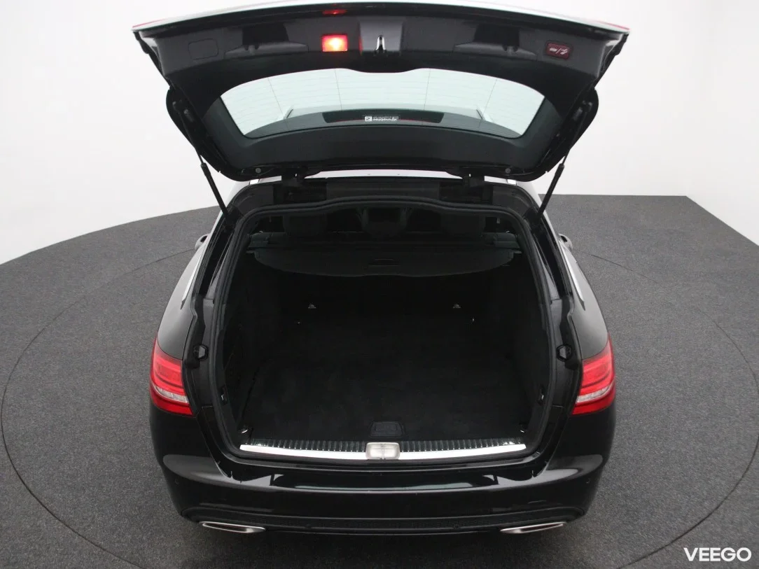 Mercedes-Benz C180 1.6 115kW