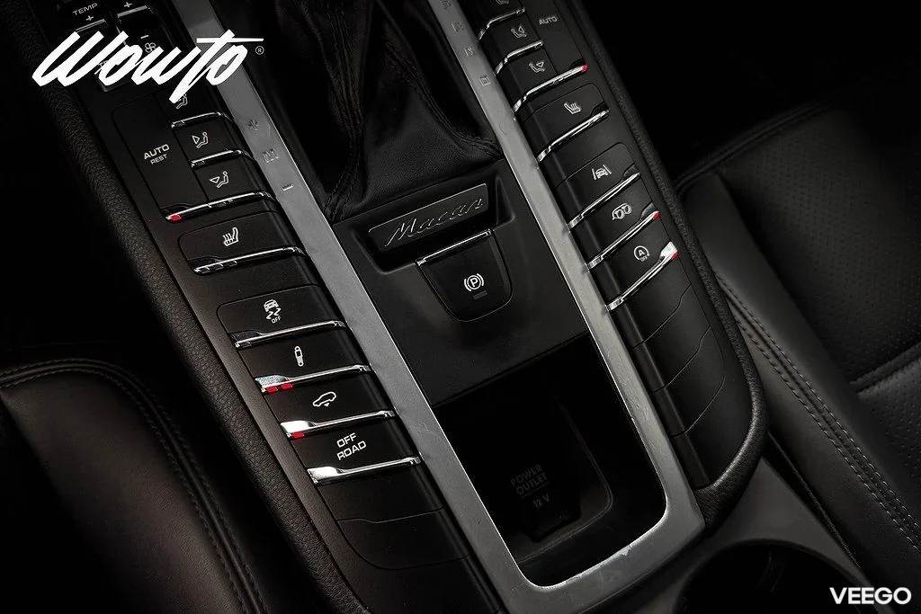 Porsche Macan GTS PDK 380HK /Luft /Drag /Värmare 279kW