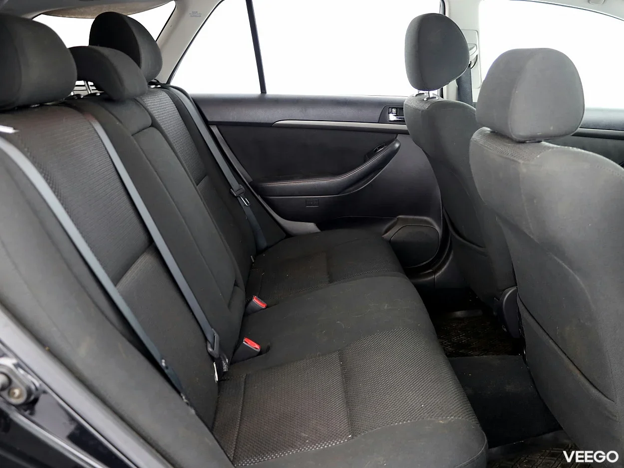 Toyota Avensis 2.0 85kW