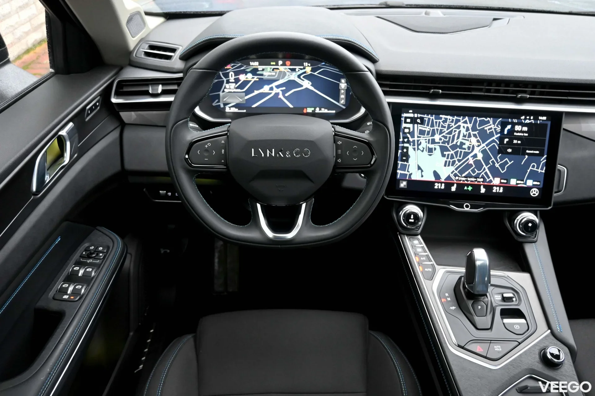 Lynk & Co 01 MORE/RECHARGE/INFINITY/INTELLI SAFE/XENIUM/ 1.5 192kW