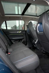 Lynk & Co 01 MORE/RECHARGE/INFINITY/INTELLI SAFE/XENIUM/ 1.5 192kW thumbnail