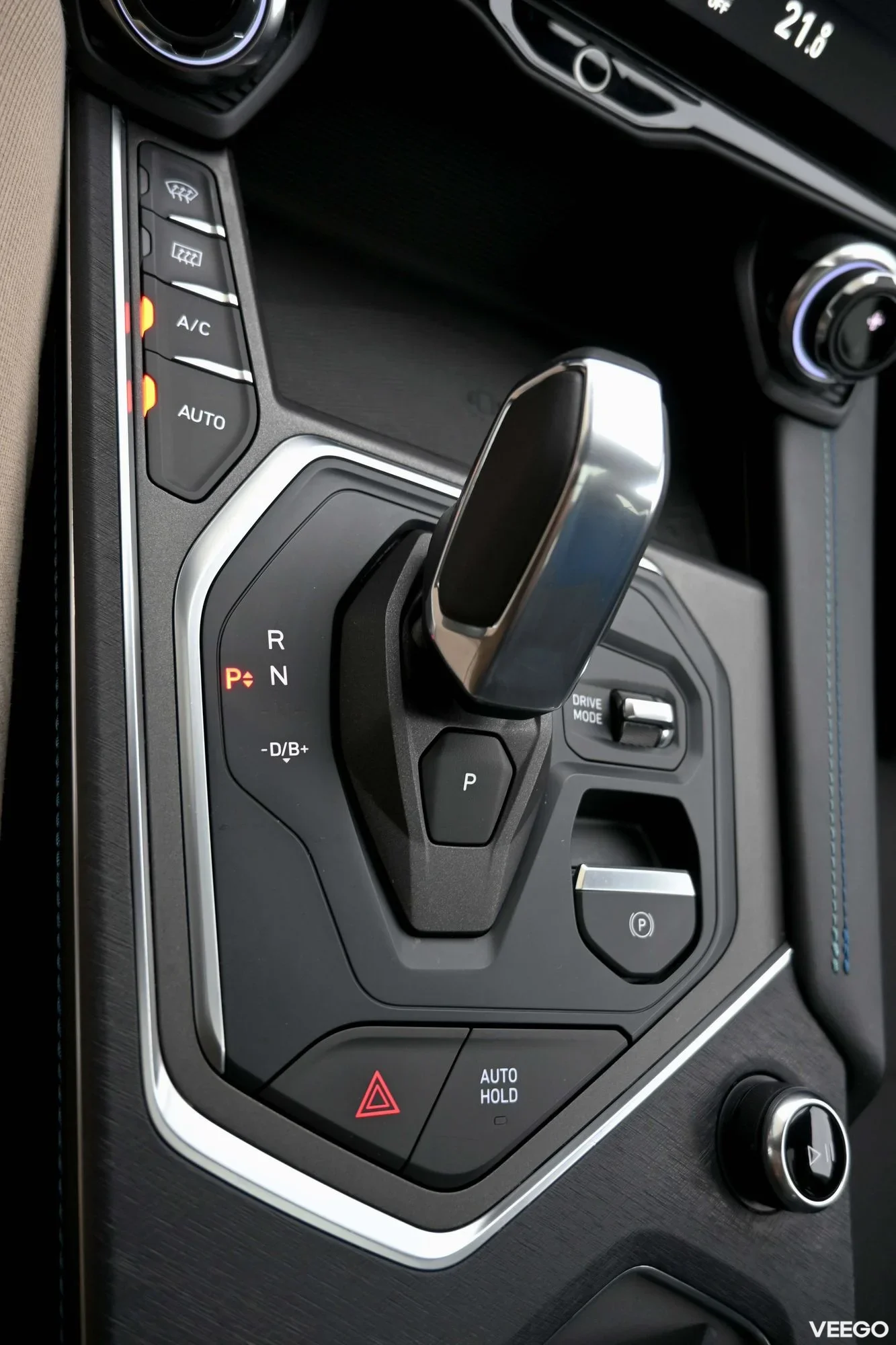 Lynk & Co 01 MORE/RECHARGE/INFINITY/INTELLI SAFE/XENIUM/ 1.5 192kW