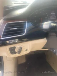 Audi A8 4.2 273kW thumbnail