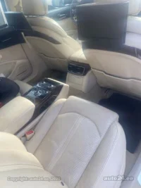 Audi A8 4.2 273kW thumbnail