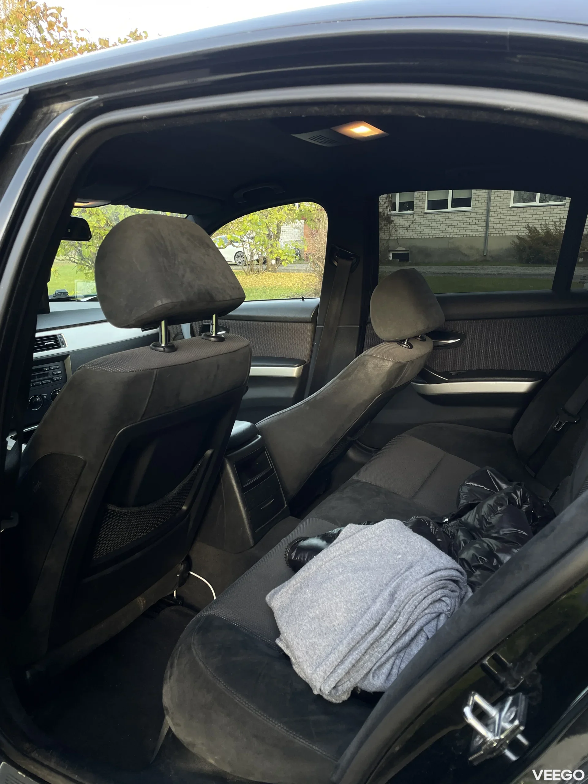 BMW 318 E90 2.0 120kW