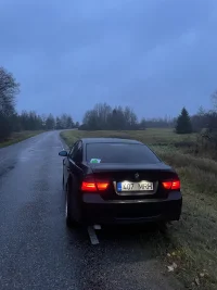 BMW 318 E90 2.0 120kW thumbnail