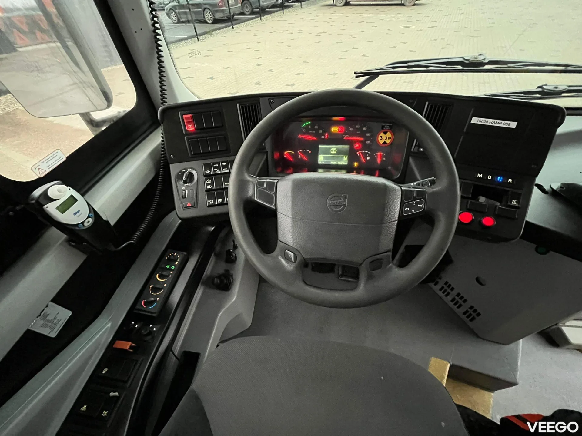 Volvo B8RLE AC / AUXILIARY HEATER / WHEELCHAIR RAMP  240kW