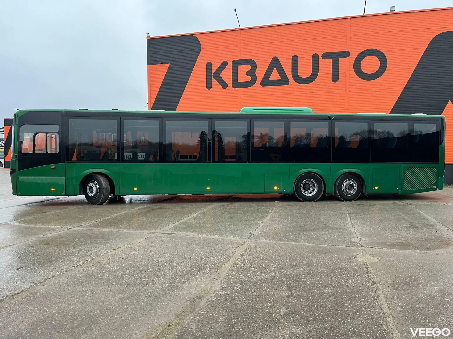 Volvo B8RLE AC / AUXILIARY HEATER / WHEELCHAIR RAMP  240kW