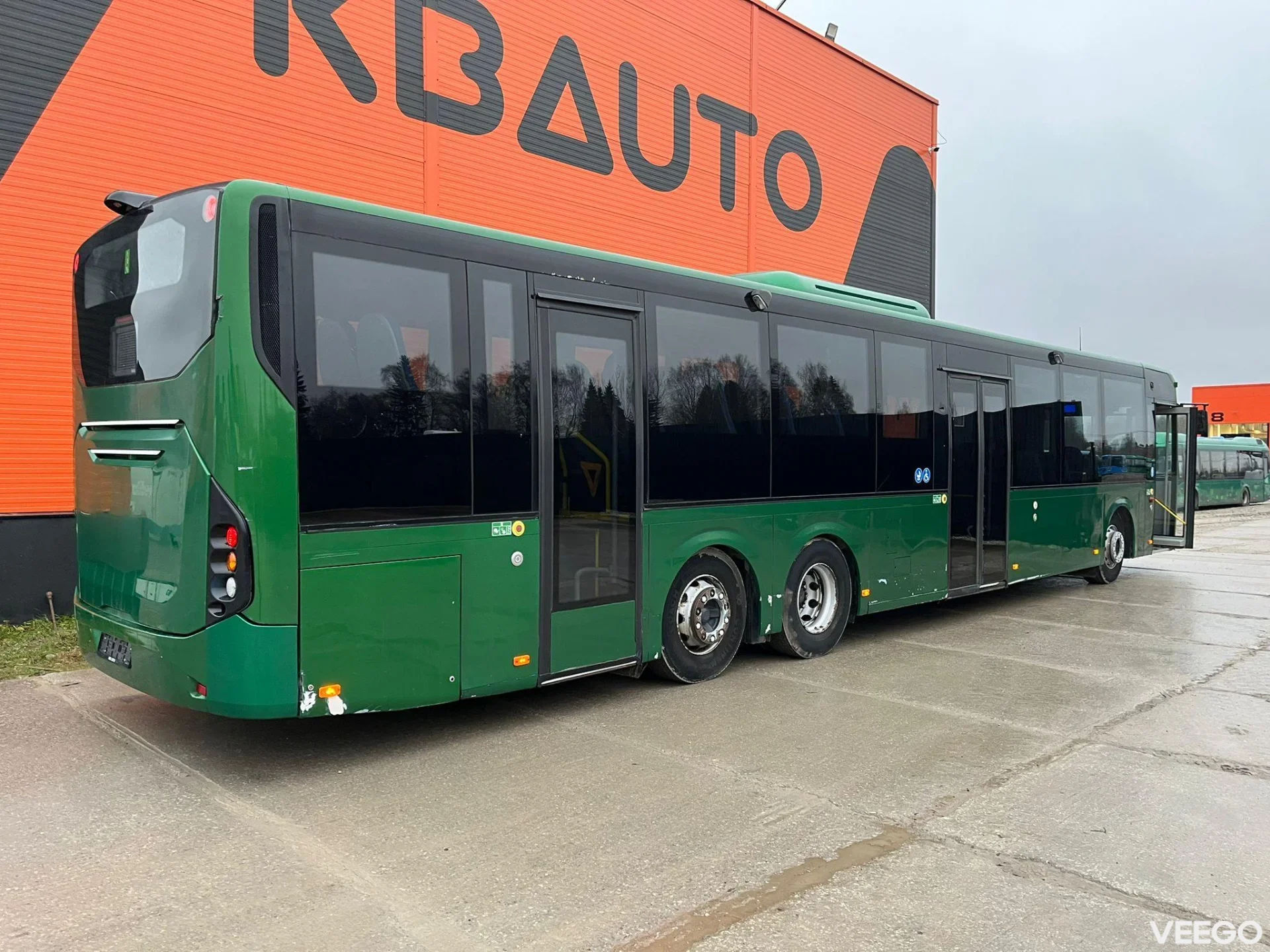 Volvo B8RLE AC / AUXILIARY HEATER / WHEELCHAIR RAMP  240kW