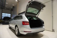 Skoda Superb AMBITION COMBI 1.5 110kW thumbnail