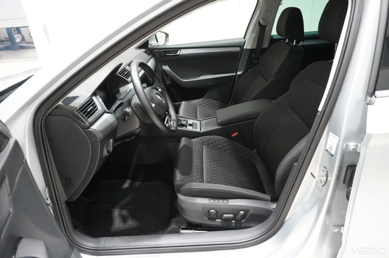 Skoda Superb AMBITION COMBI 1.5 110kW