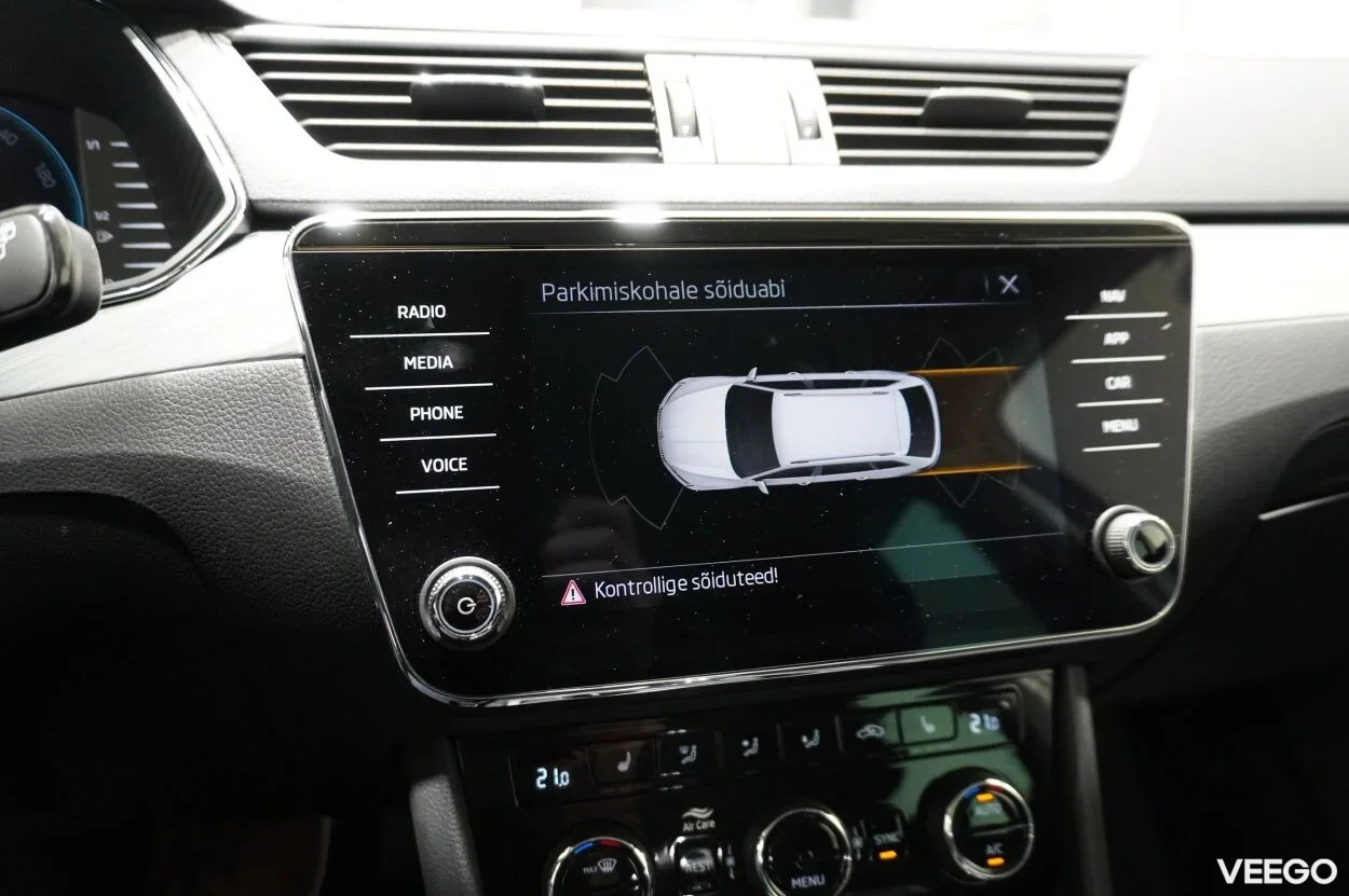 Skoda Superb AMBITION COMBI 1.5 110kW