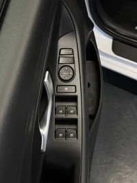 Hyundai i30 1 88kW thumbnail