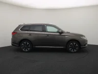 Mitsubishi Outlander 2 89kW thumbnail