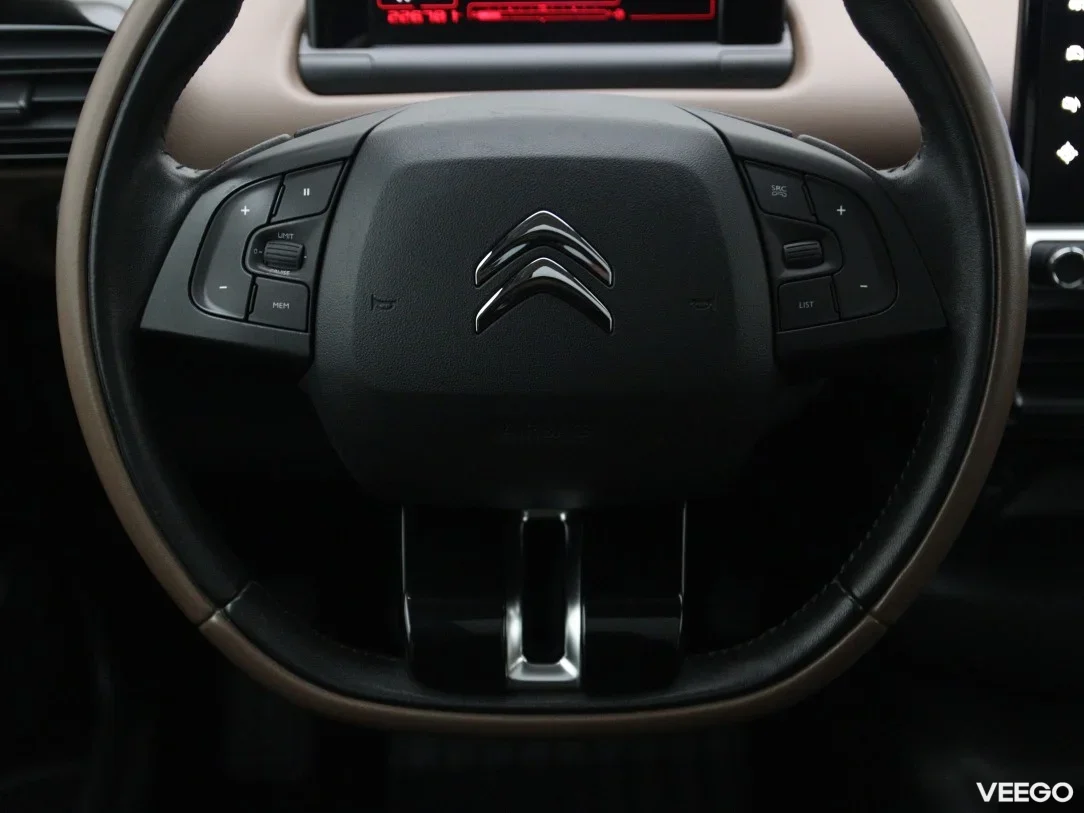 Citroen C4 Cactus 1.6 73kW