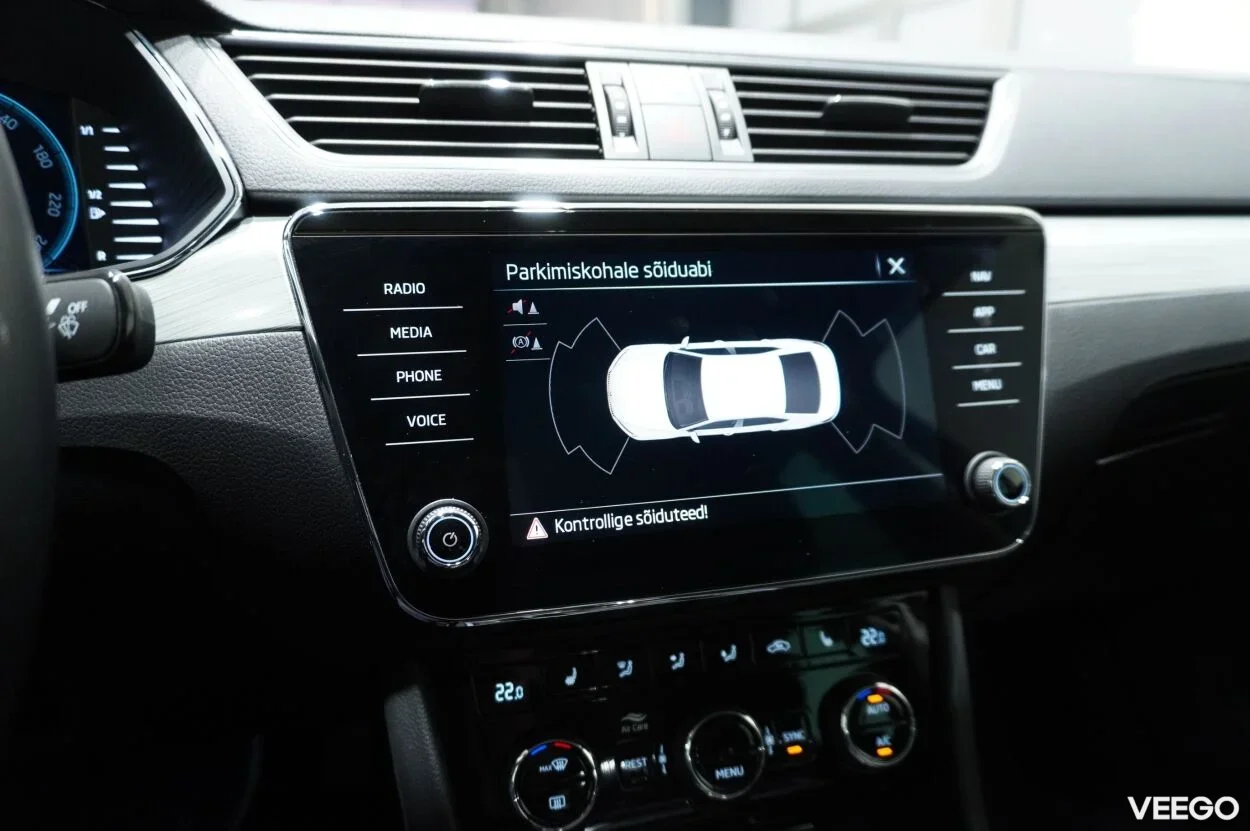 Skoda Superb AMBITION HB 1.5 110kW