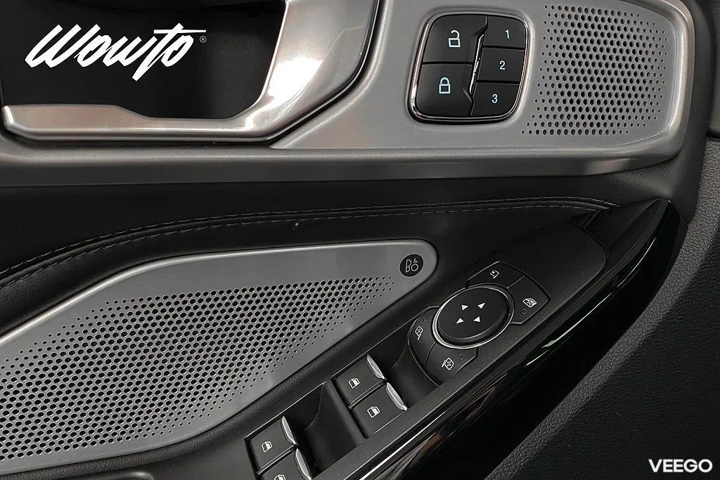 Ford Explorer Plug-in Hybrid 457HK Platinum 7-sits/4.95% 336kW