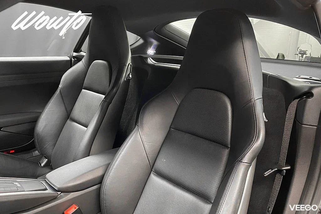 Porsche 718 Cayman 300HK Manuell / Svensksåld 220kW