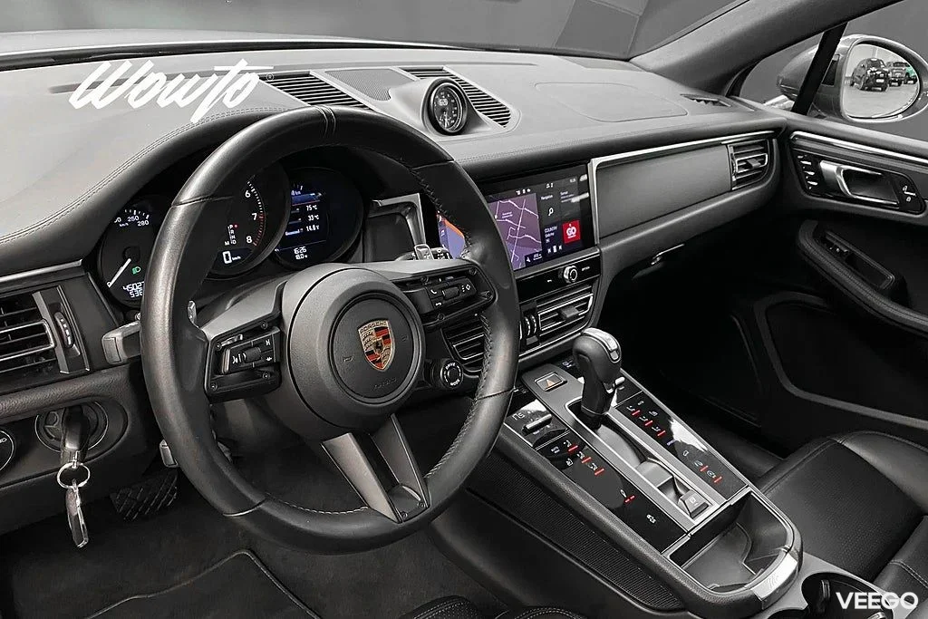 Porsche Macan T PDK 265HK /Pano /Drag /Värmare /Bose /4.95% 195kW