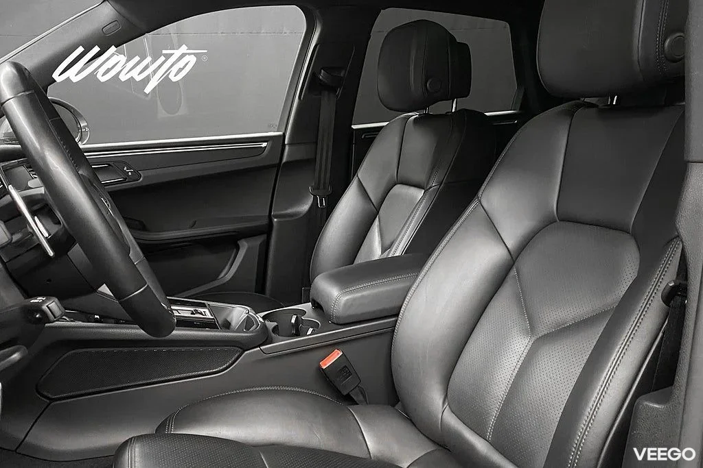 Porsche Macan T PDK 265HK /Pano /Drag /Värmare /Bose /4.95% 195kW