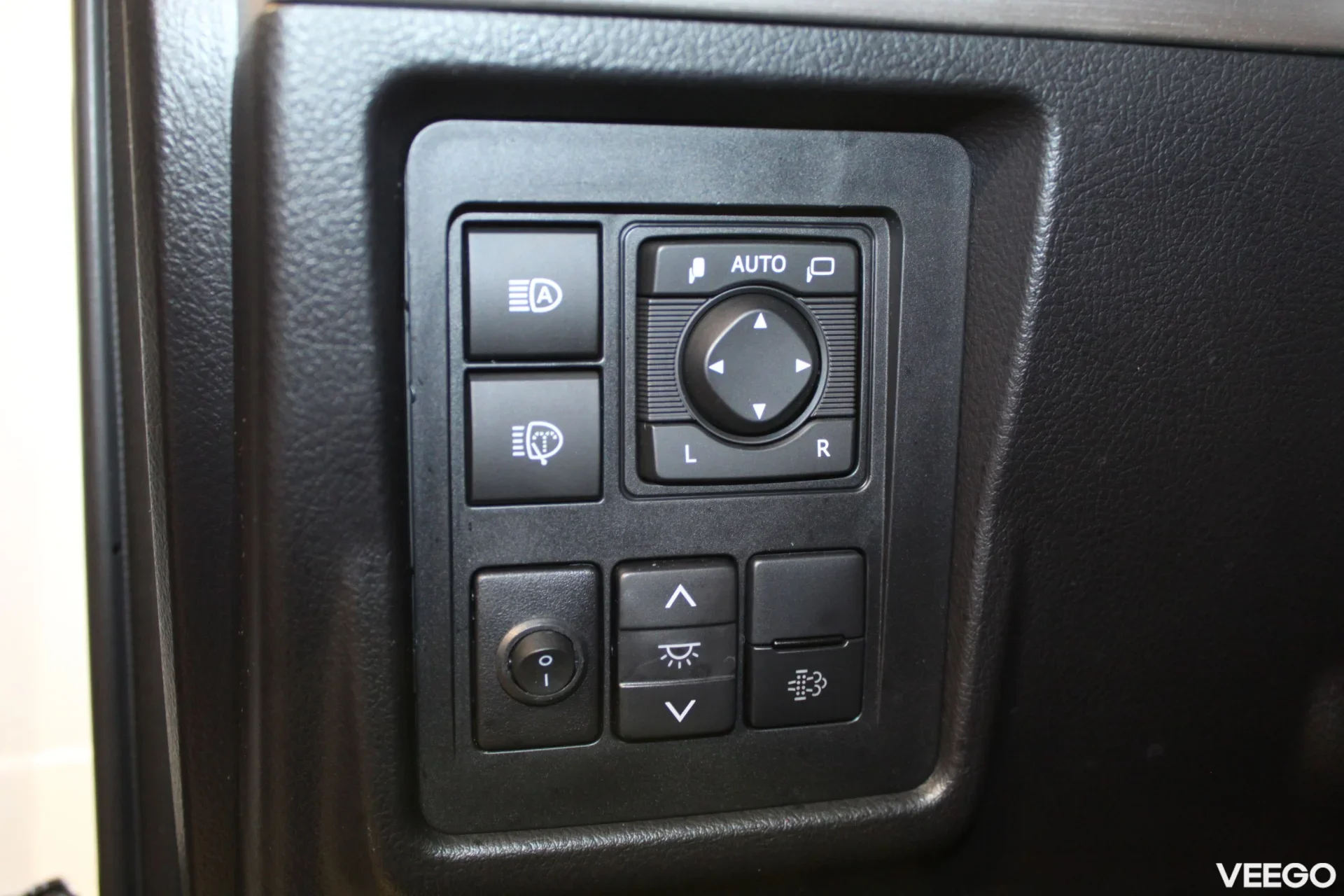 Toyota Land Cruiser 150 Premium 4WD N1 2.8 150kW