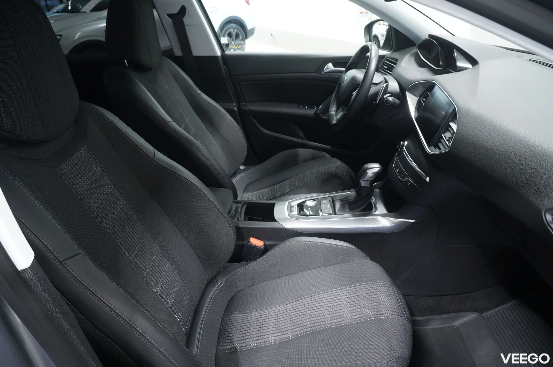 Peugeot 308 SW Allure AT8 1.5 96kW