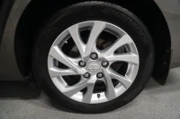 Toyota Auris FACELIFT Touring 1.6 97kW thumbnail