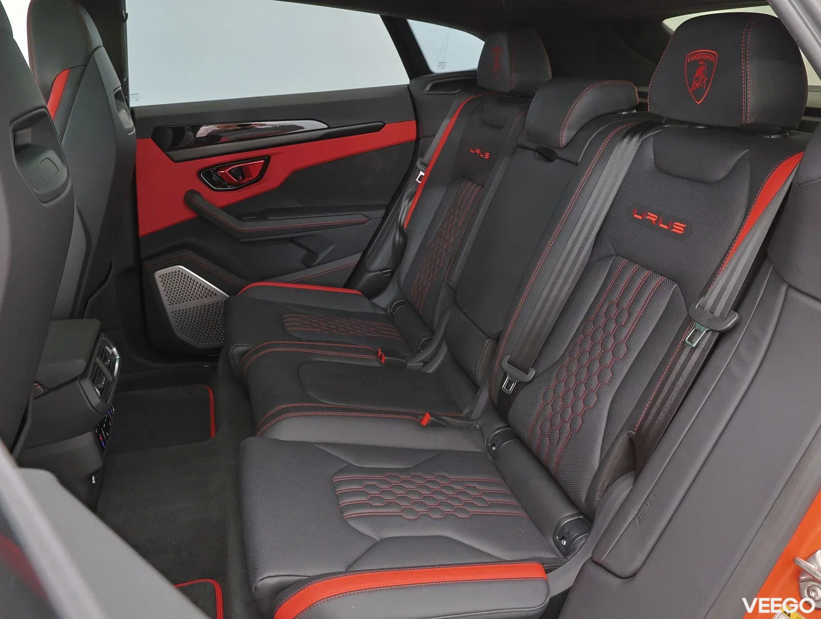 Lamborghini Urus - 490kW