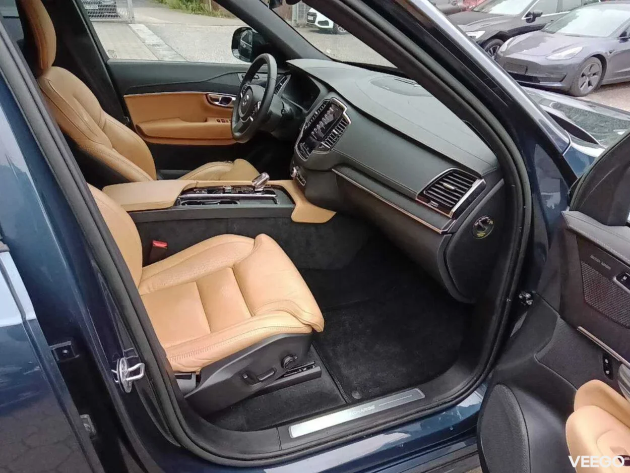 Volvo XC90 7s Dark Long Range MY2023 2 335kW