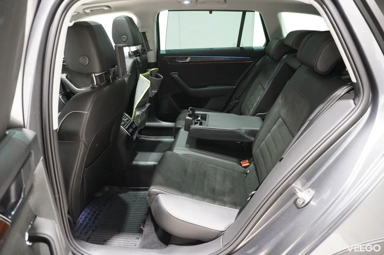 Skoda Superb SCOUT COMBI 4X4 2 206kW